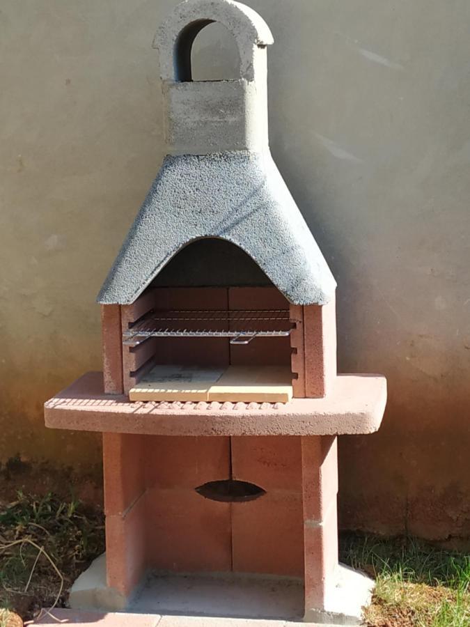 Apartmani Zlatko Pula Extérieur photo