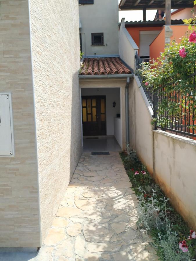 Apartmani Zlatko Pula Extérieur photo