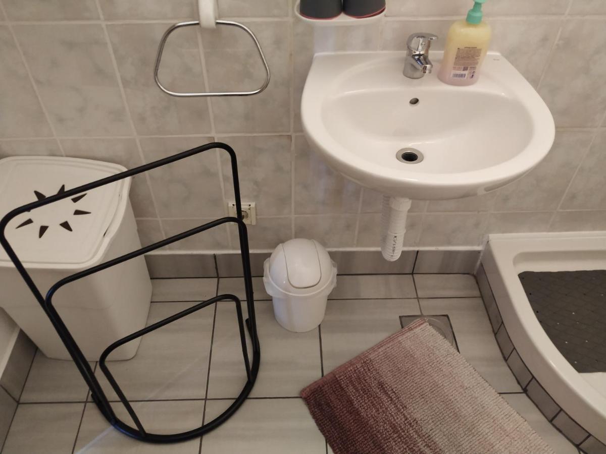 Apartmani Zlatko Pula Extérieur photo