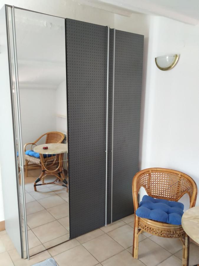 Apartmani Zlatko Pula Extérieur photo