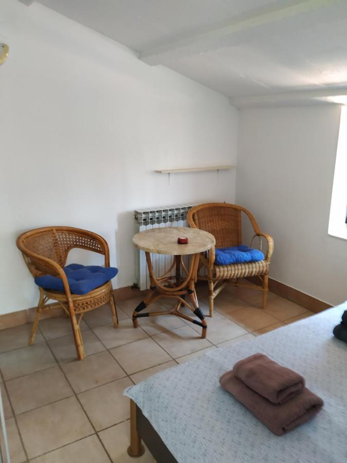 Apartmani Zlatko Pula Extérieur photo