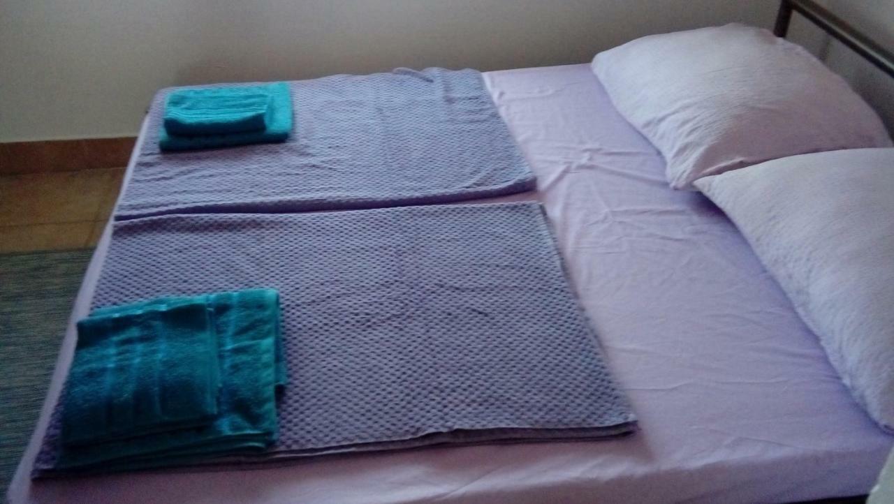 Apartmani Zlatko Pula Extérieur photo