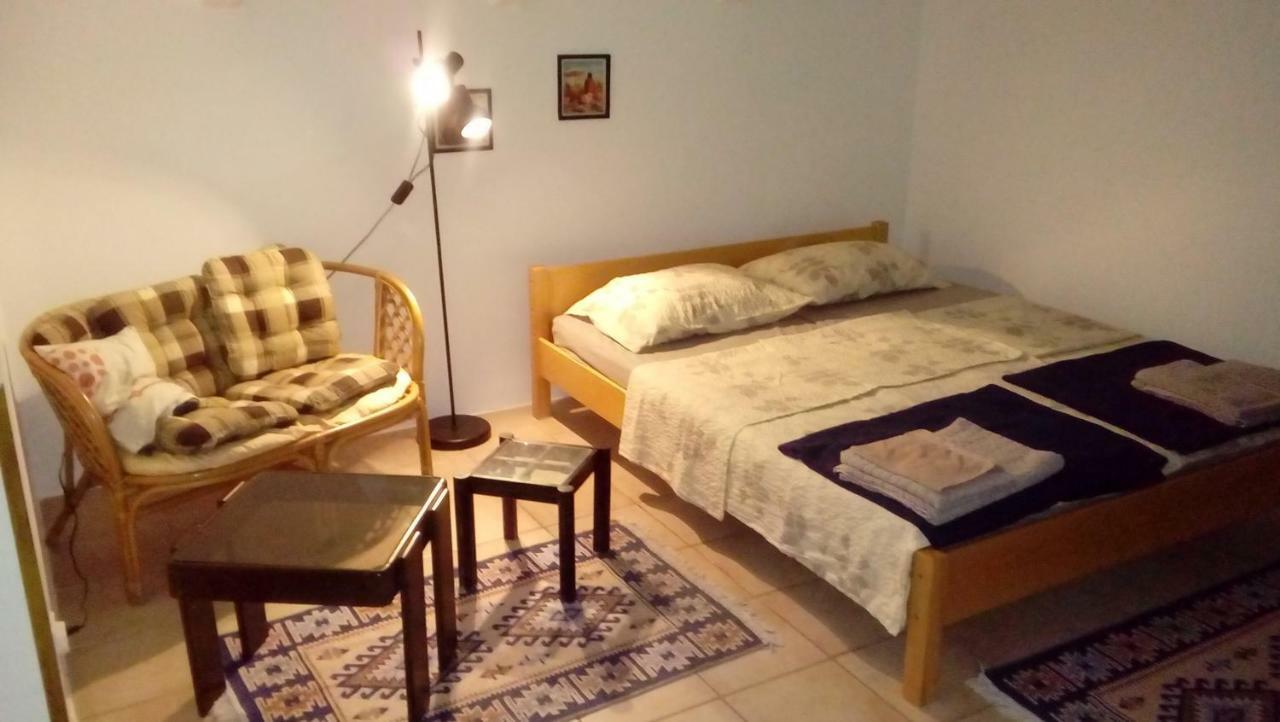 Apartmani Zlatko Pula Extérieur photo